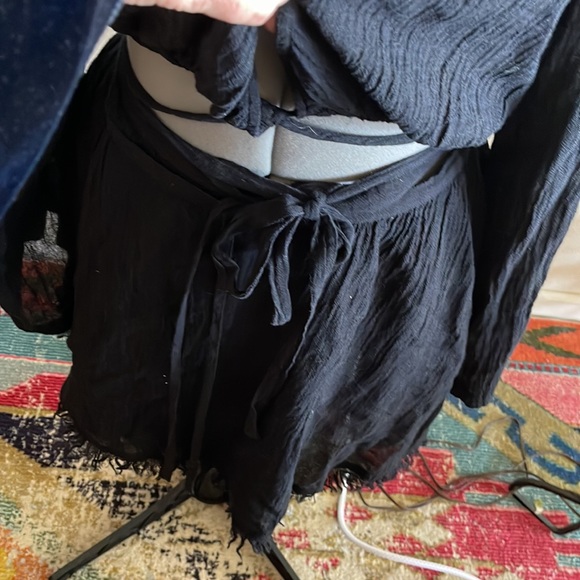 NWT Two piece Free People Black Deconstructed XL both wrap around tie close $180 - Picture 2 of 7